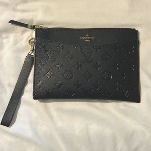 Louis Vuitton Black Clutch (Not Authentic LV)